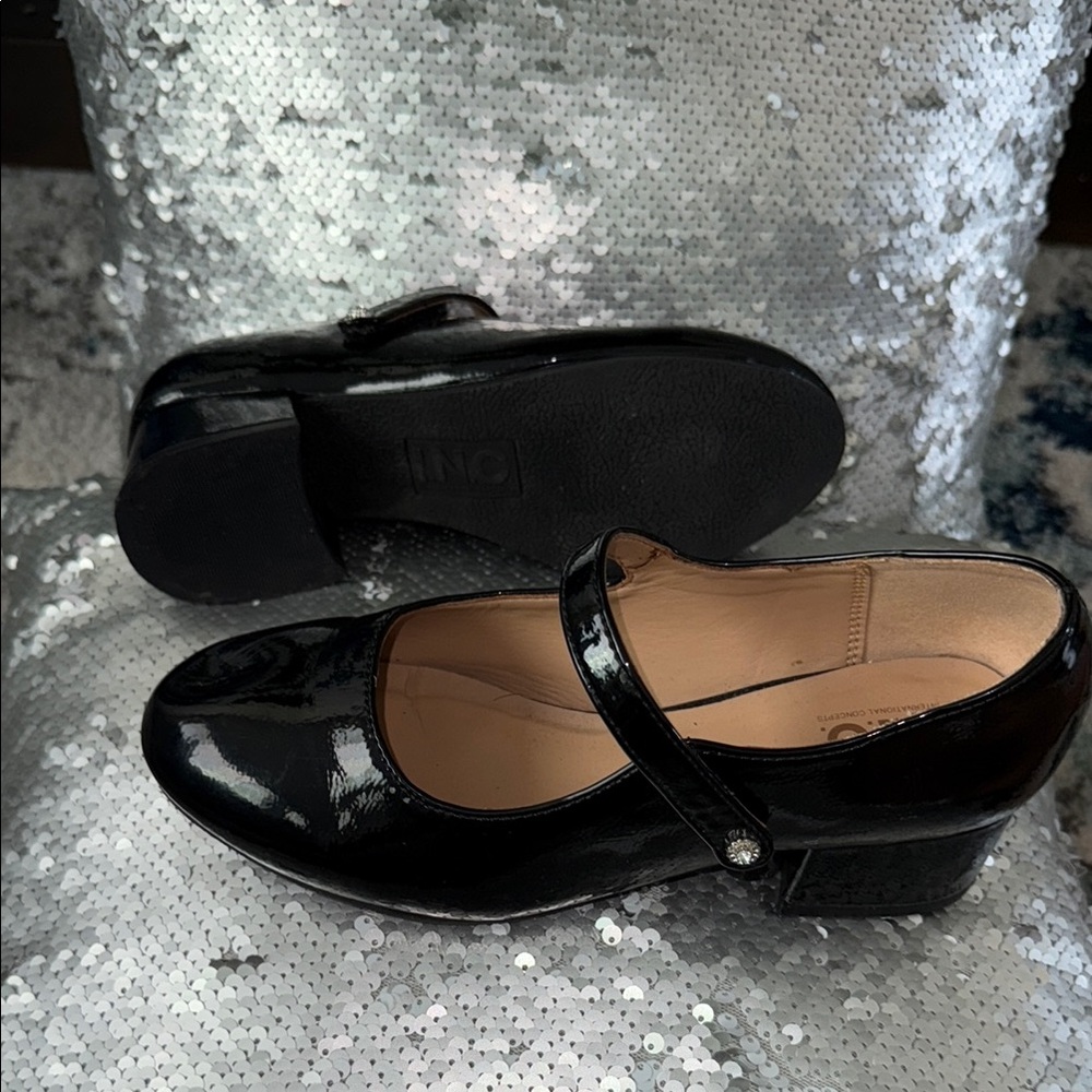 INC International Concepts Black Dress Shoes with Patent Finish